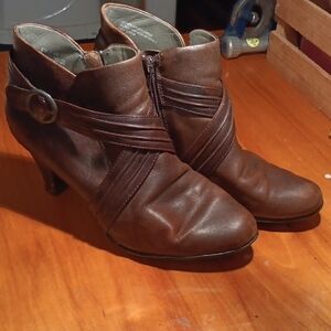 Born Brown Ankle Boots Size 8.5
